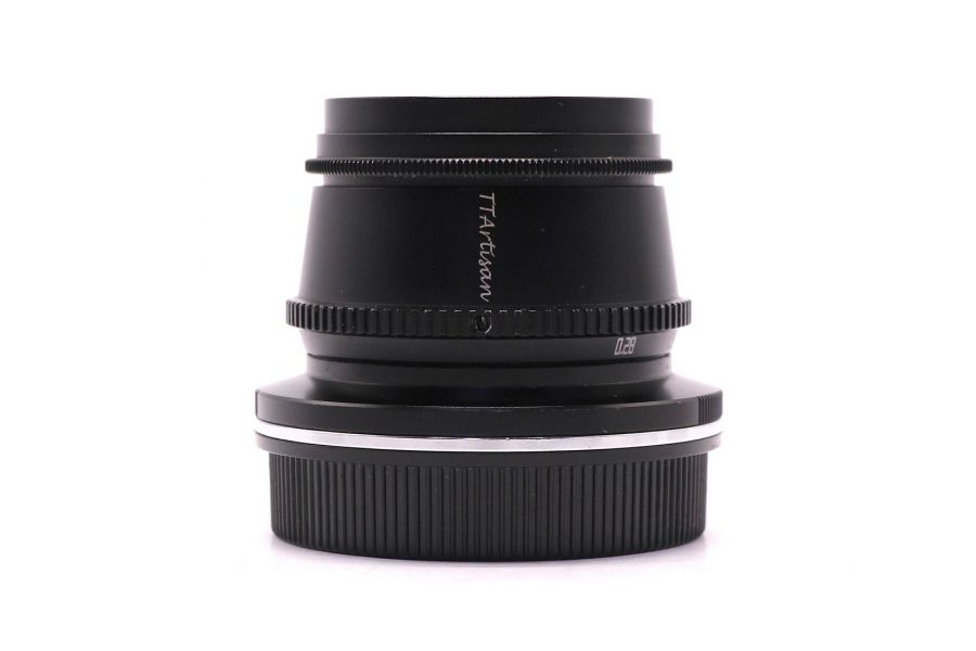 TTartisan 35mm F1.4 APS-C for T-mount в упаковке
