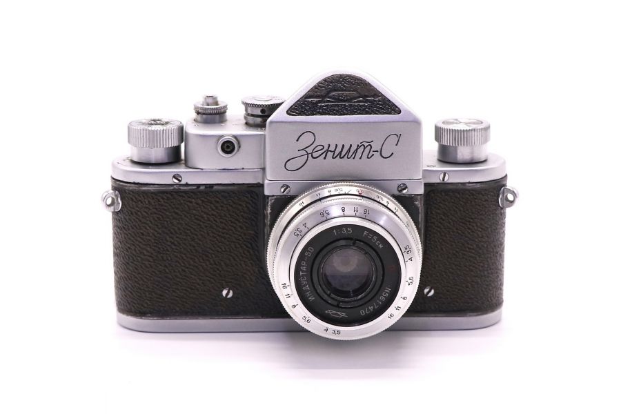 Советская зеркальная камера Зенит С + Индустар-50 
