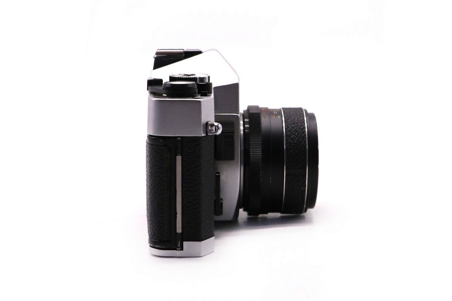 Зеркальная фотокамера Revueflex 2000 CL kit