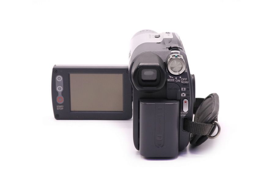 Видеокамера Sony DCR-DVD105E Handycam в упаковке