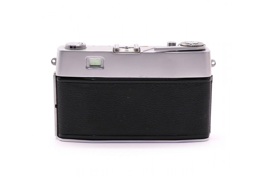Дальномерный пленочный фотоаппарат Petri 7