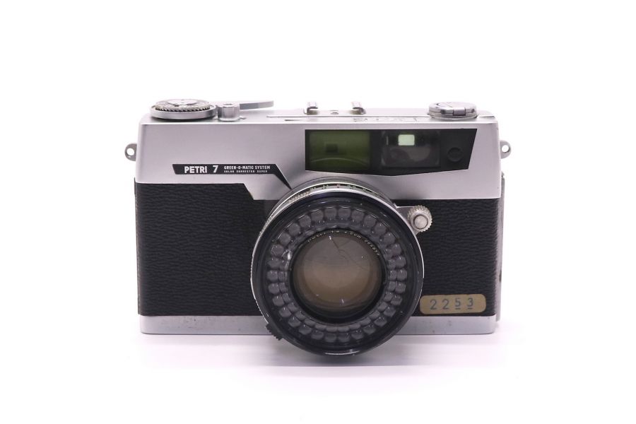 Дальномерный пленочный фотоаппарат Petri 7