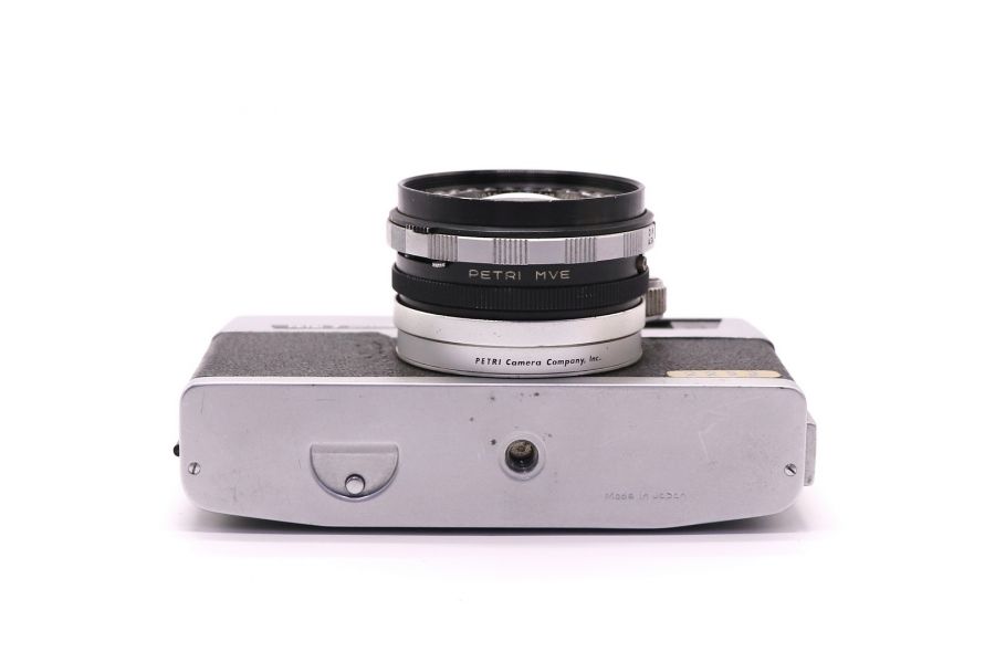 Дальномерный пленочный фотоаппарат Petri 7