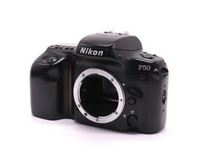 Плёночная зеркальная камера Nikon F50 QD body