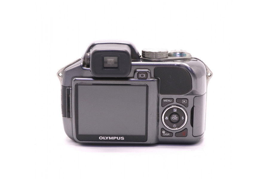 Компактный цифровой фотоаппарат Olympus SP-550UZ