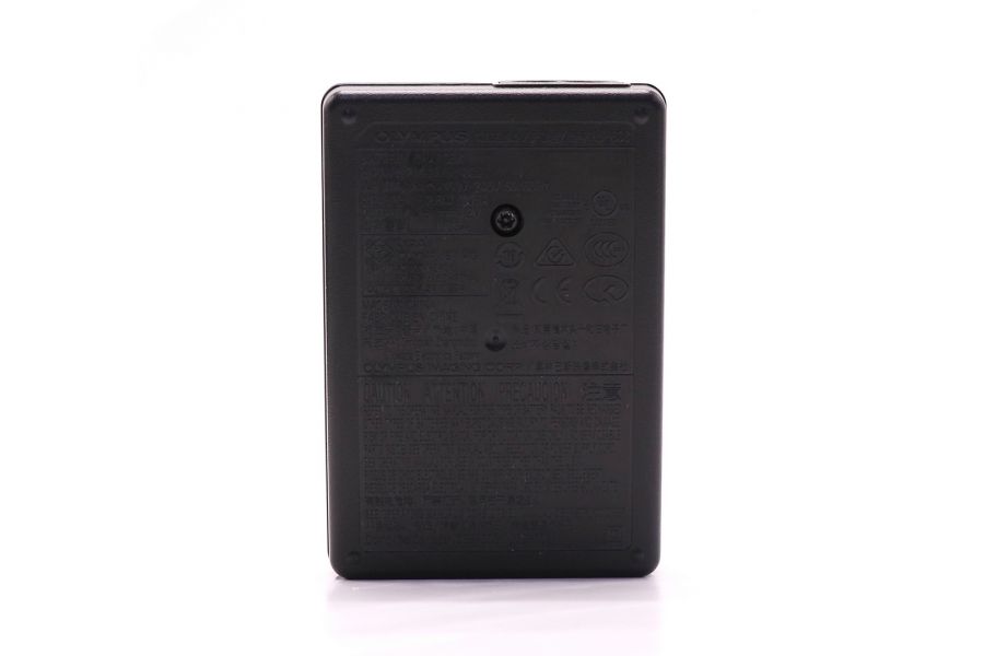 Зарядное устройство Olympus Li-60C