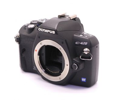 Камера Olympus E-420 body (пробег 2790 кадров)