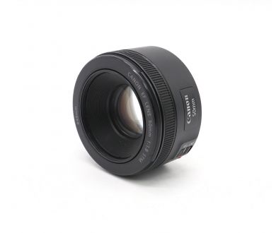 Стандартный объектив Canon EF 50mm f/1.8 STM