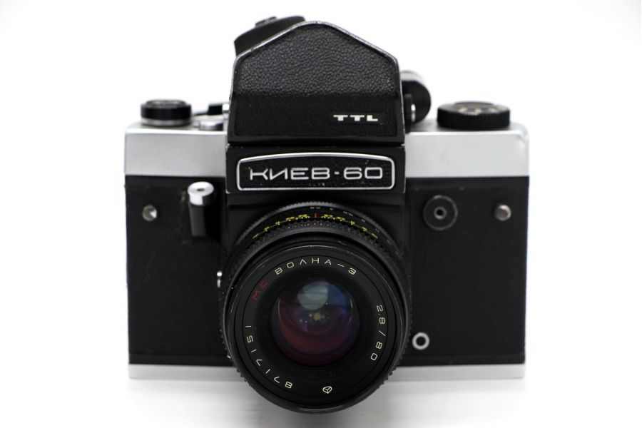 Фотоаппарат Киев 60 + Волна-3 (СССР, 1986г.)