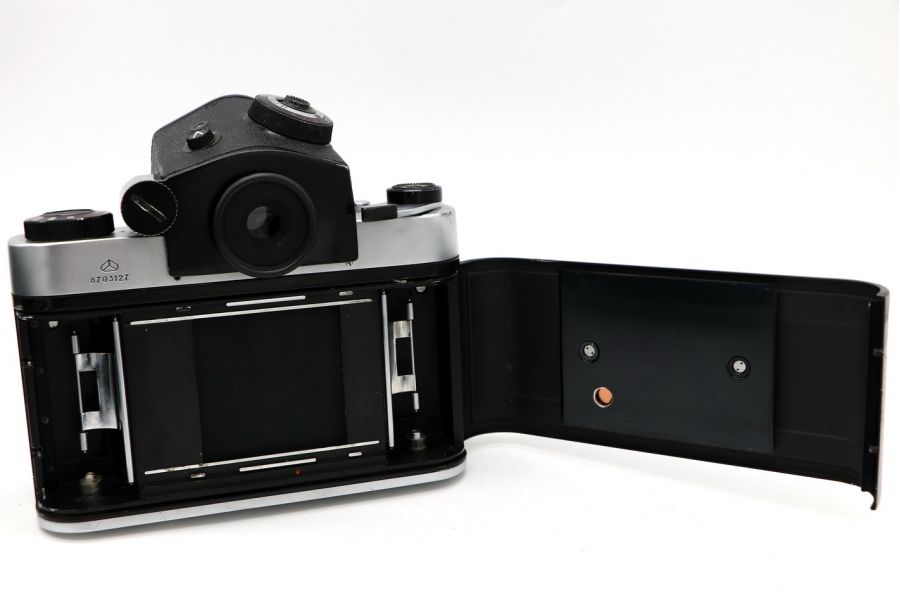 Фотоаппарат Киев 60 + Волна-3 (СССР, 1986г.)