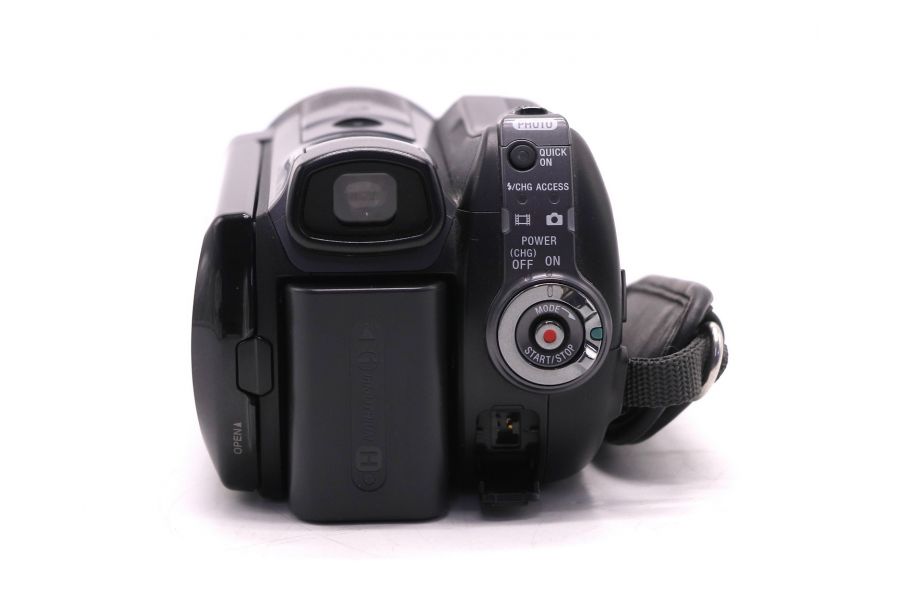 Видеокамера цифровая Sony HDR-SR12 в упаковке