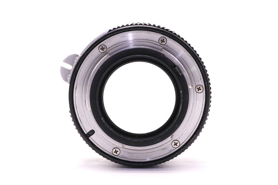 Стандартный объектив Nikon 50mm f/1.4 Nikkor