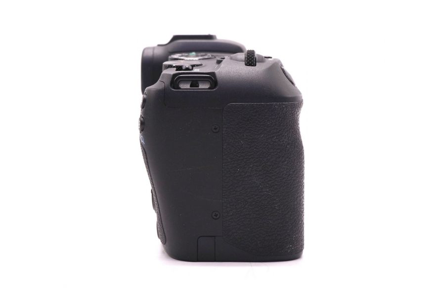 Canon EOS RP body в упаковке (пробег 41000 кадров)