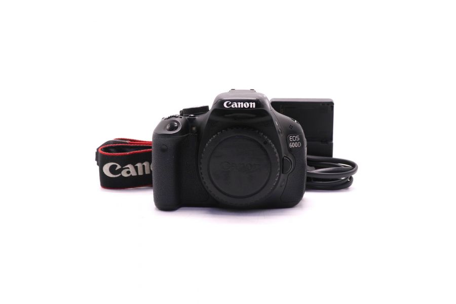 Canon EOS 600D body (пробег 2500 кадров)