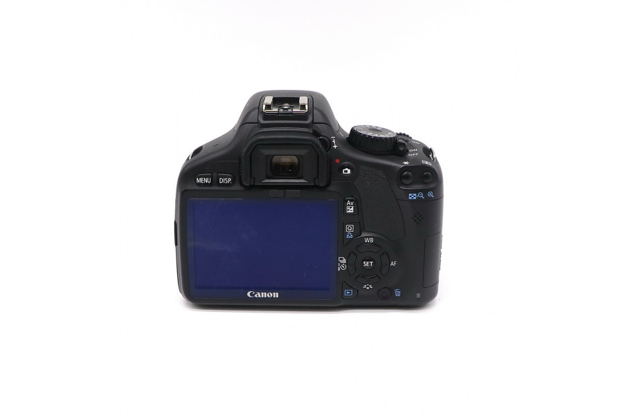 Фотокамера Canon EOS 550D kit (пробег 7235 кадров)