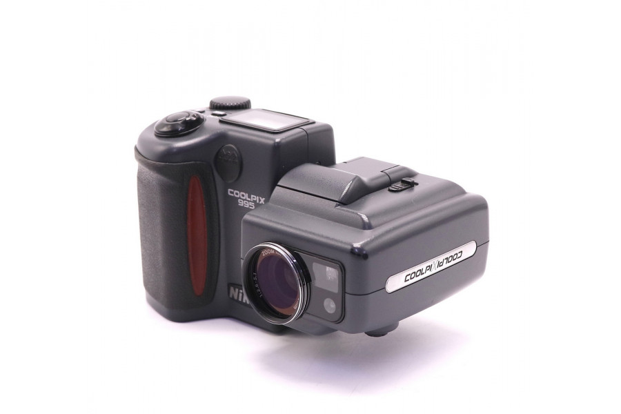 Nikon Coolpix 995