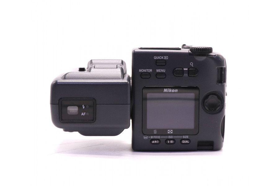 Nikon Coolpix 995