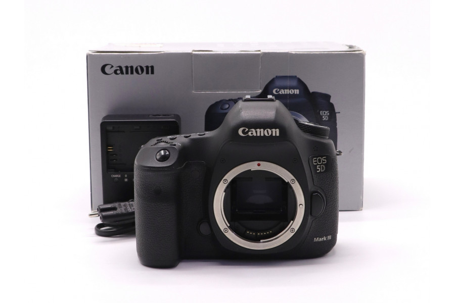 Камера Canon EOS 5D Mark III body в упаковке (пробег 83465 кадров)