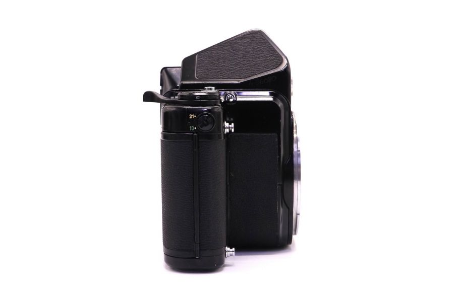 Зеркальный пленочный фотоаппарат Pentax 6x7