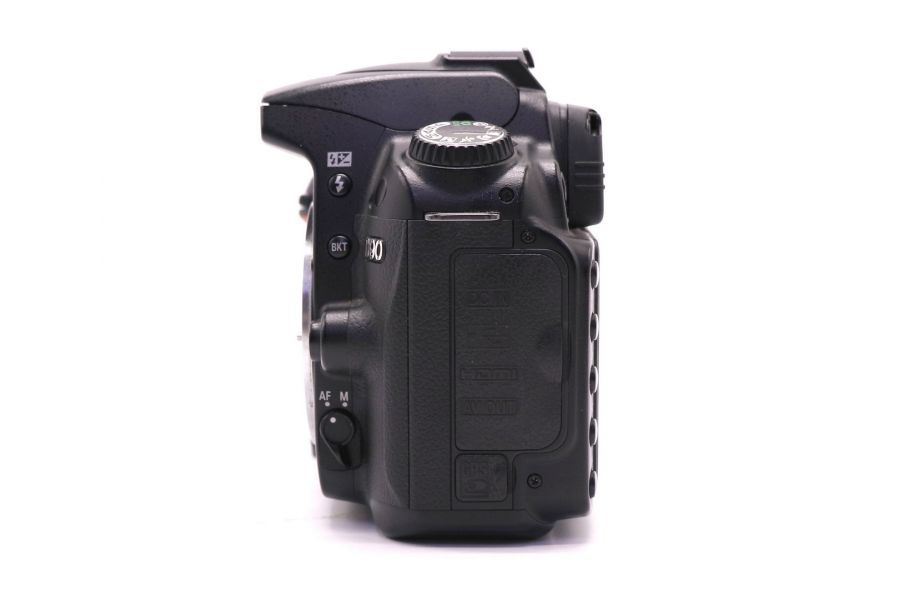 Nikon D90 body (пробег 54665 кадров)