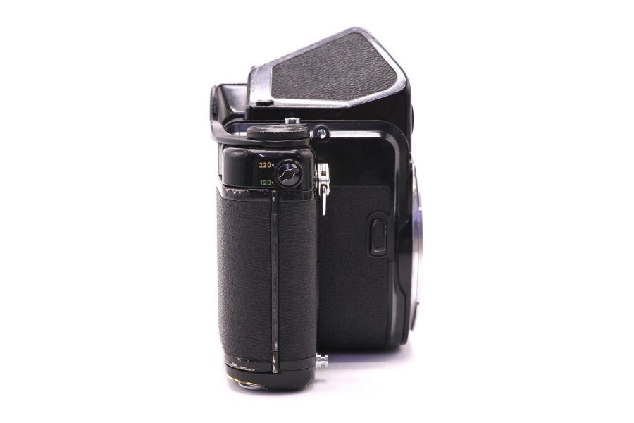Pentax 6x7 body (Japan 1876г.)
