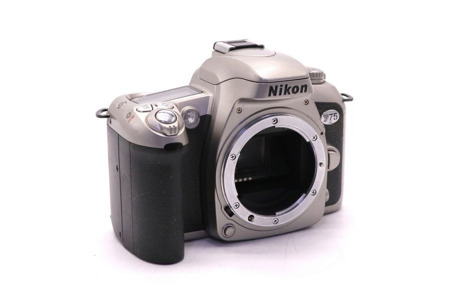 Nikon F75 body (неисправный)