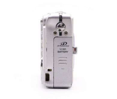 Компактная цифровая камера Olympus FE-150