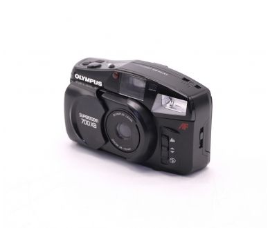 Компактный пленочный Olympus Superzoom 700XB Date