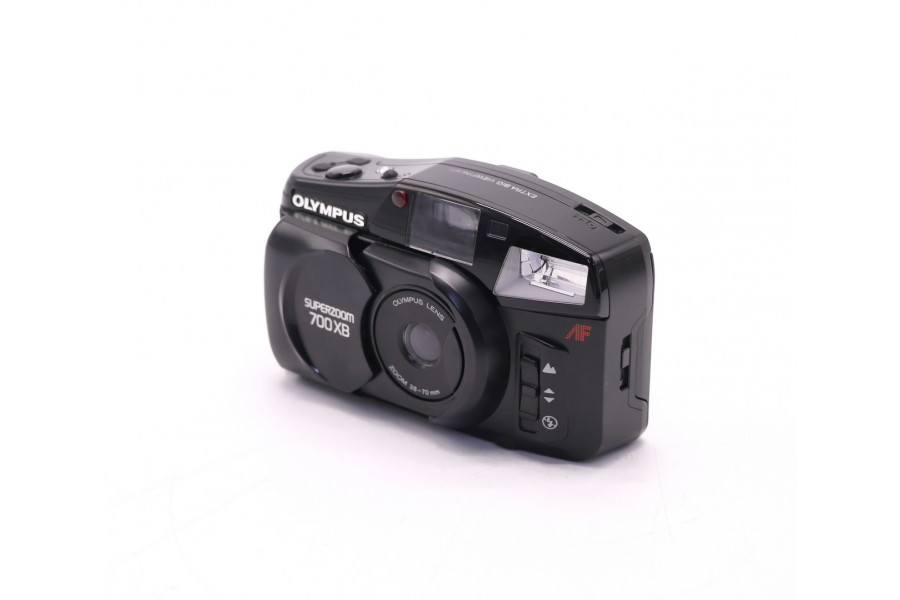 Компактный пленочный Olympus Superzoom 700XB Date