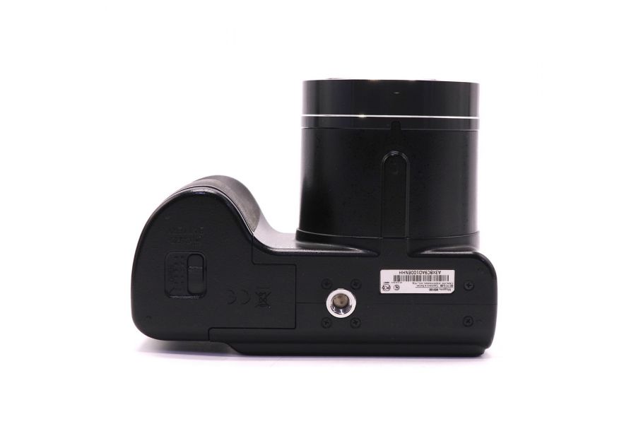 Цифровой компактный фотоаппарат Samsung WB100