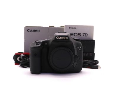 Canon EOS 7D body в упаковке (пробег 74590 кадров)