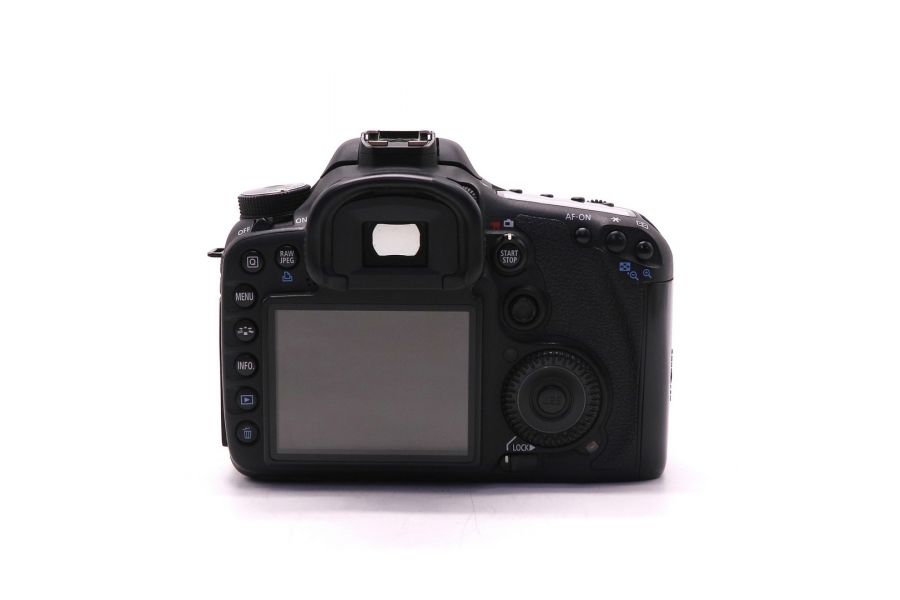 Canon EOS 7D body в упаковке (пробег 74590 кадров)