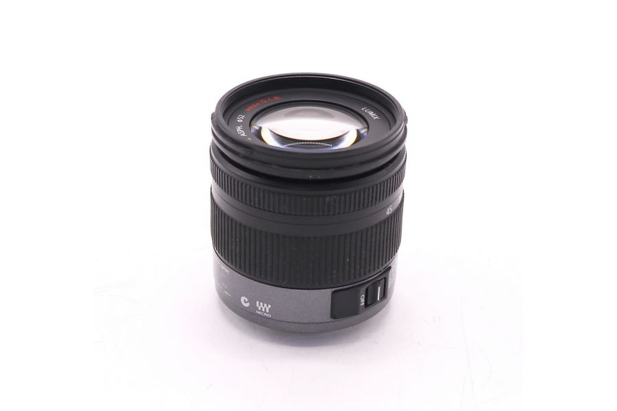Panasonic Lumix G Vario 14-45mm f/3.5-5.6 Asph Mega O.I.S.
