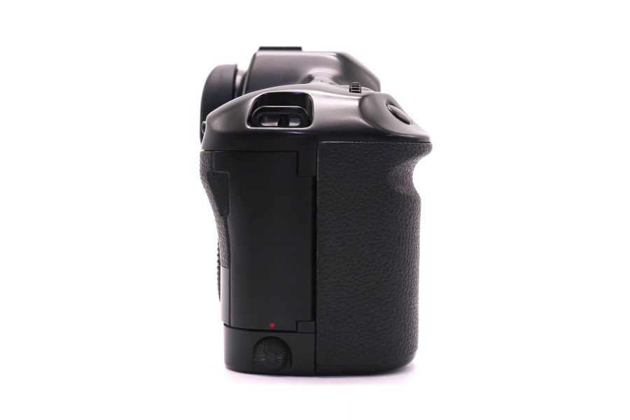 Фотоаппарат Canon EOS-1 body неисправен