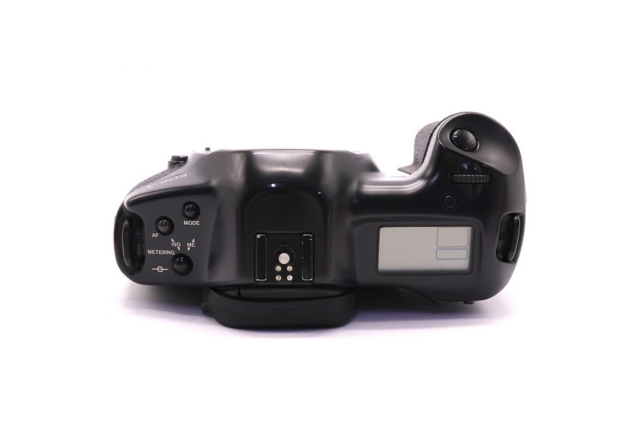 Фотоаппарат Canon EOS-1 body неисправен