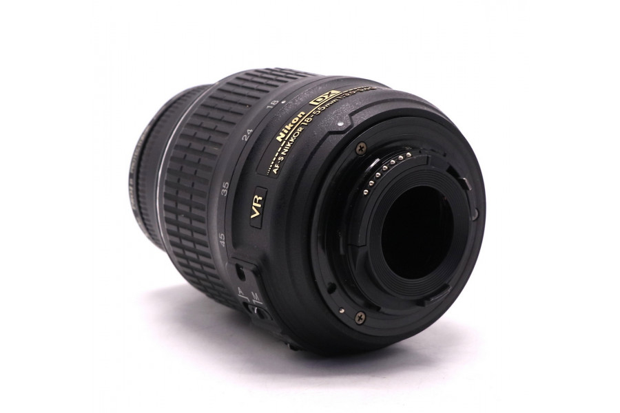 Объектив Nikon 18-55mm f/3.5-5.6G AF-S VR DX Nikkor неисправен