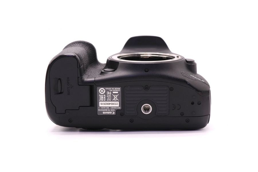 Canon EOS 7D Mark II body в упаковке (пробег 164855 кадров)