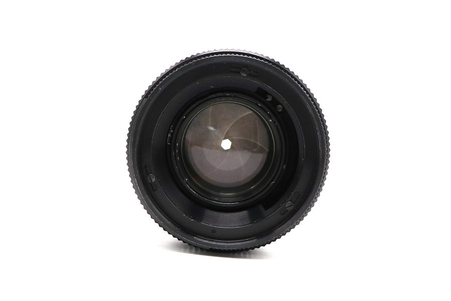 Объектив Вега-12Б / Vega 12Б 2,8/90 (СССР, 1975)