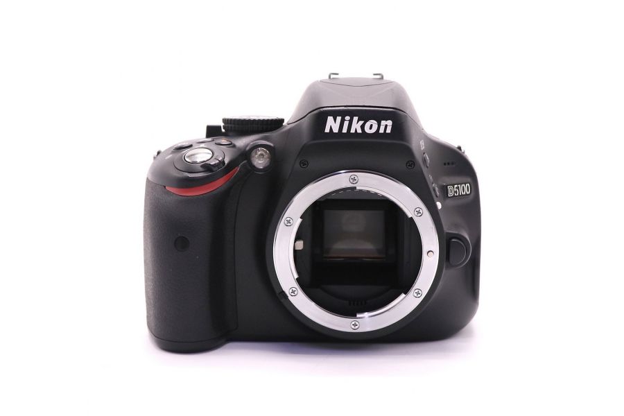 Камера Nikon D5100 body (пробег 3300 кадров)
