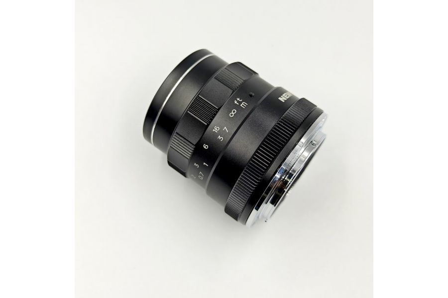 Объектив Newyi 50mm F1.8 II Sony E
