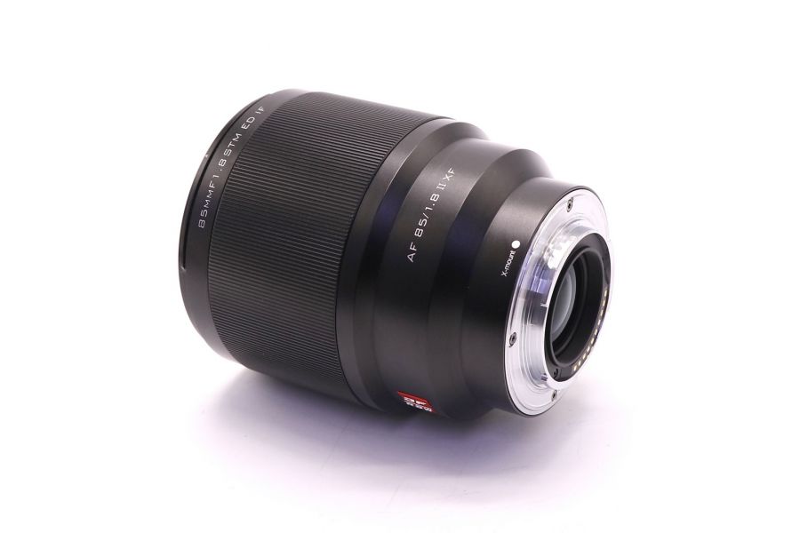 Viltrox AF 85mm f/1.8 II XF (для Fujifilm X) в упаковке