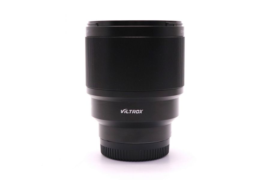 Viltrox AF 85mm f/1.8 II XF (для Fujifilm X) в упаковке