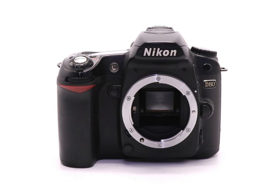 Nikon D80 body (пробег 33260 кадров)