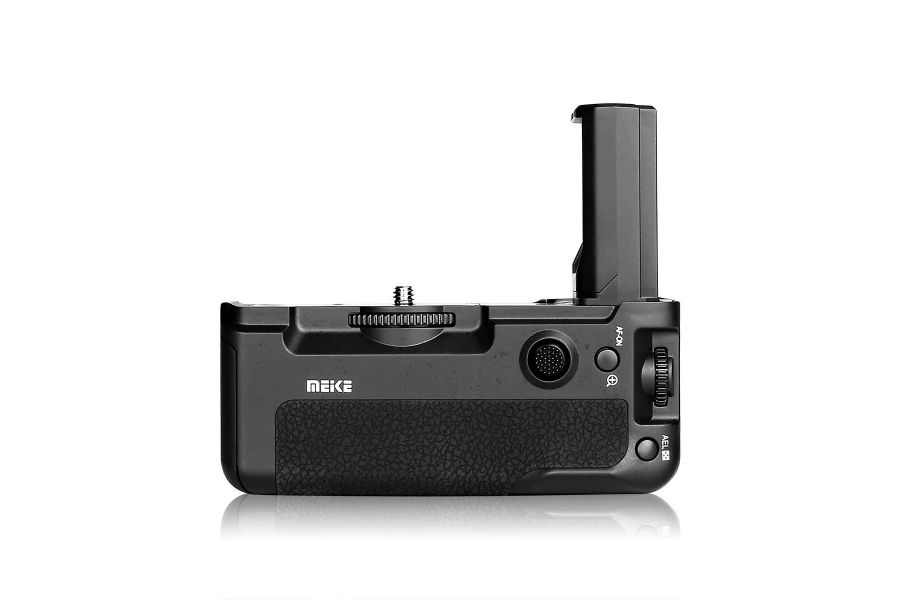 Батарейная ручка Meike MK-A9 PRO