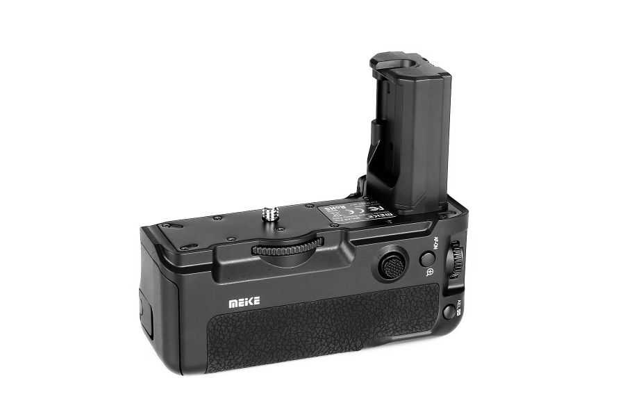 Батарейная ручка Meike MK-A9 PRO