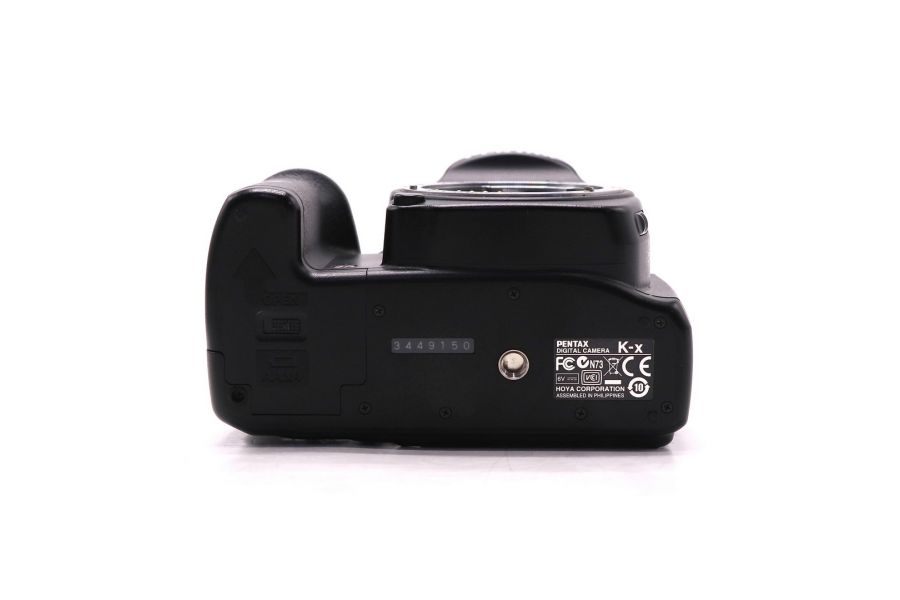 Pentax K-X body в упаковке (пробег 15705 кадров)