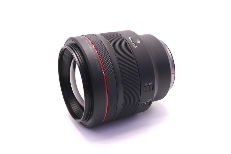 Canon RF 85mm f/1.2L USM в упаковке