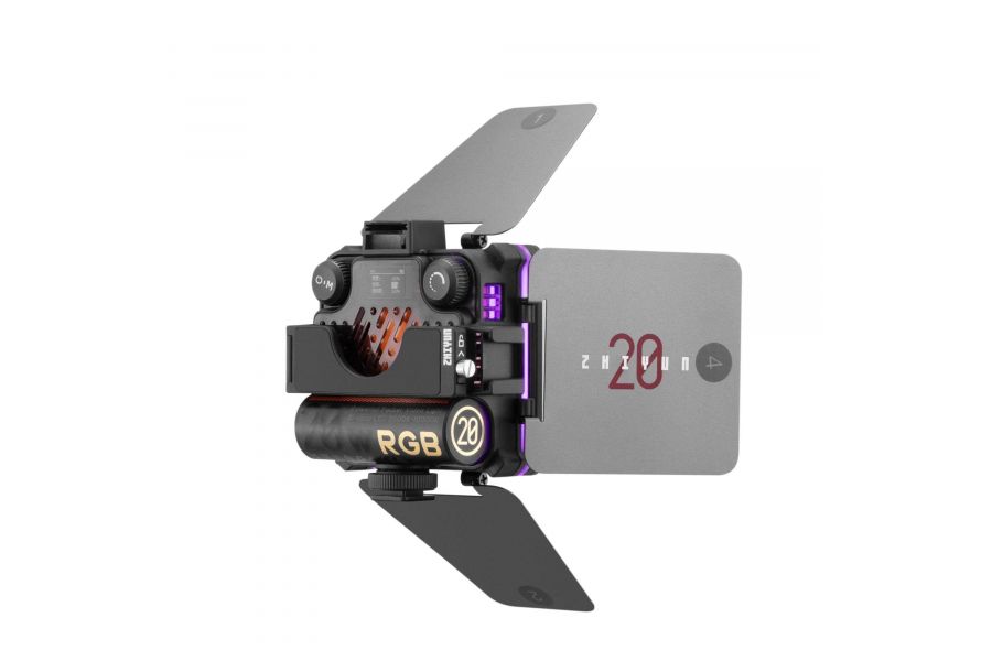 Осветитель Zhiyun FIVERAY M20C Combo