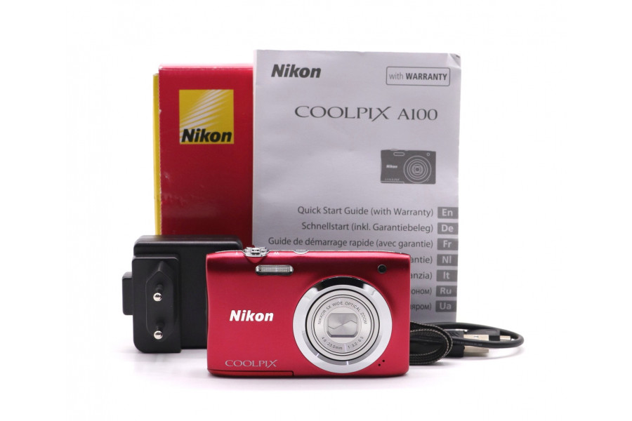Компактная камера Nikon Coolpix A100 в упаковке