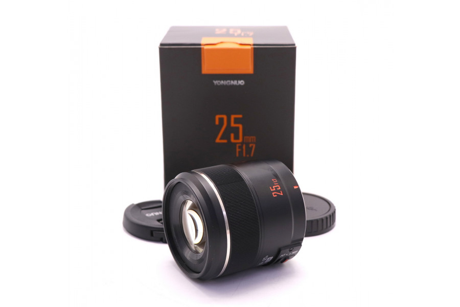 Объектив YongNuo 25mm f/1.7 для Micro 4/3 в упаковке